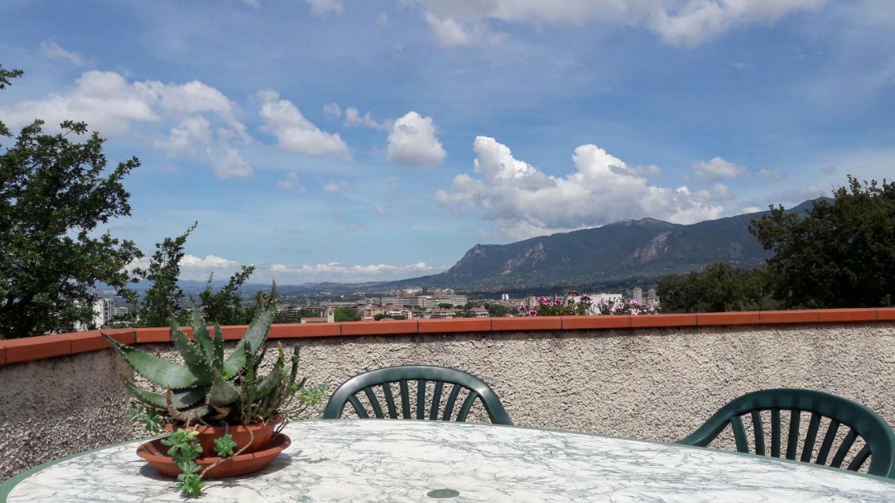Appartamento RELAX Terni Esterno foto